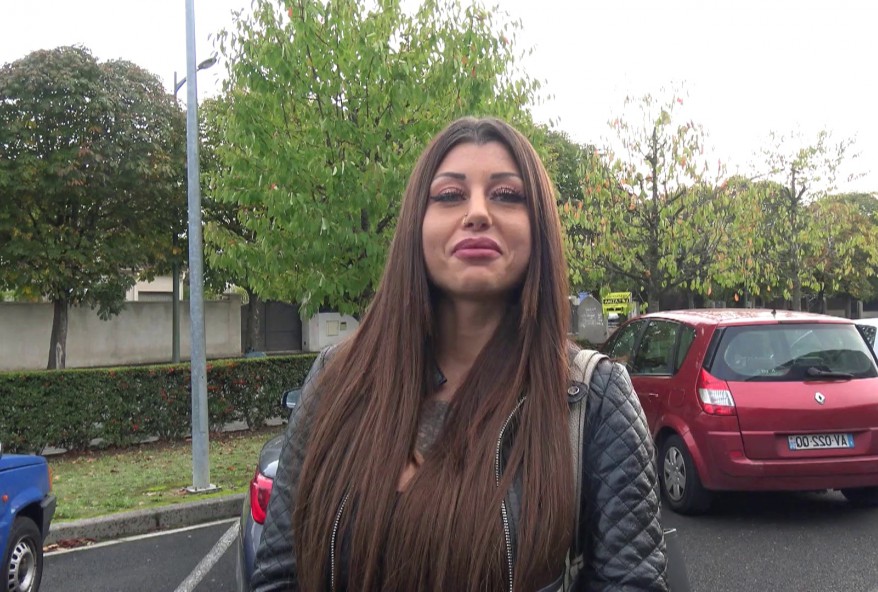 A Lyon, Amanda, 22 ans ! Une véritable