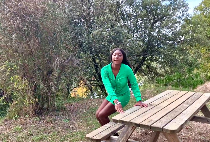 Alawa, 22 ans veut du hard !