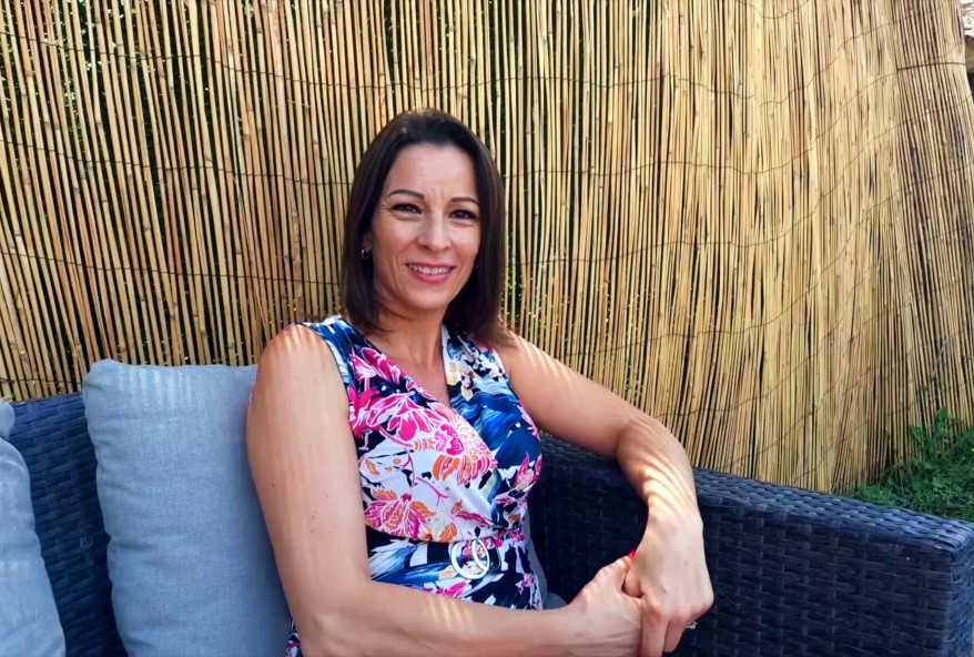 Kiara, 39 ans, veut qu’on poivre sa vie