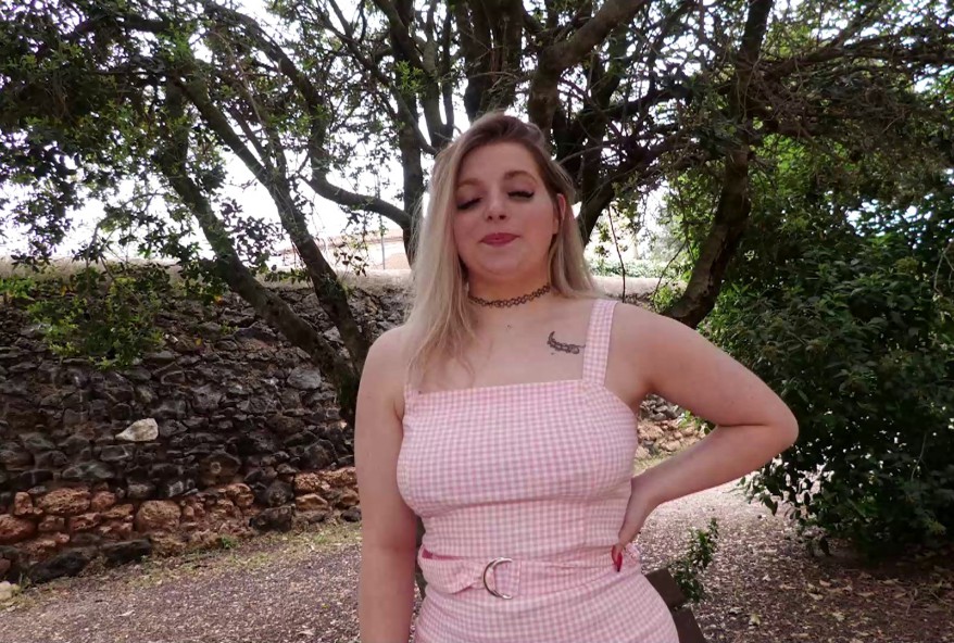 Matylde, 19 ans, a appétit de nouvelles expériences