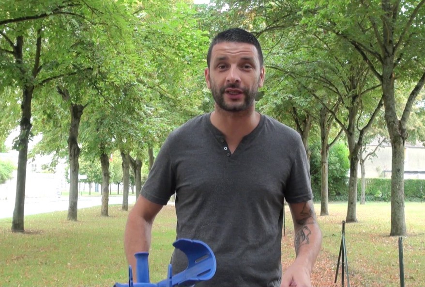 Natacha sait choper soin des dissemblables !(vidéo exclusive)