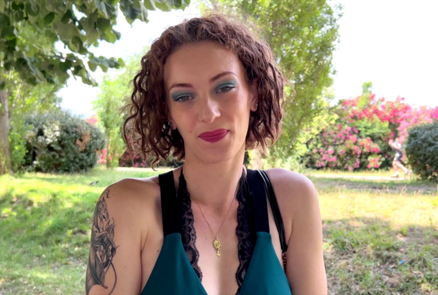 Stella, 24 ans, se lance chez l’aventure !(vidéo